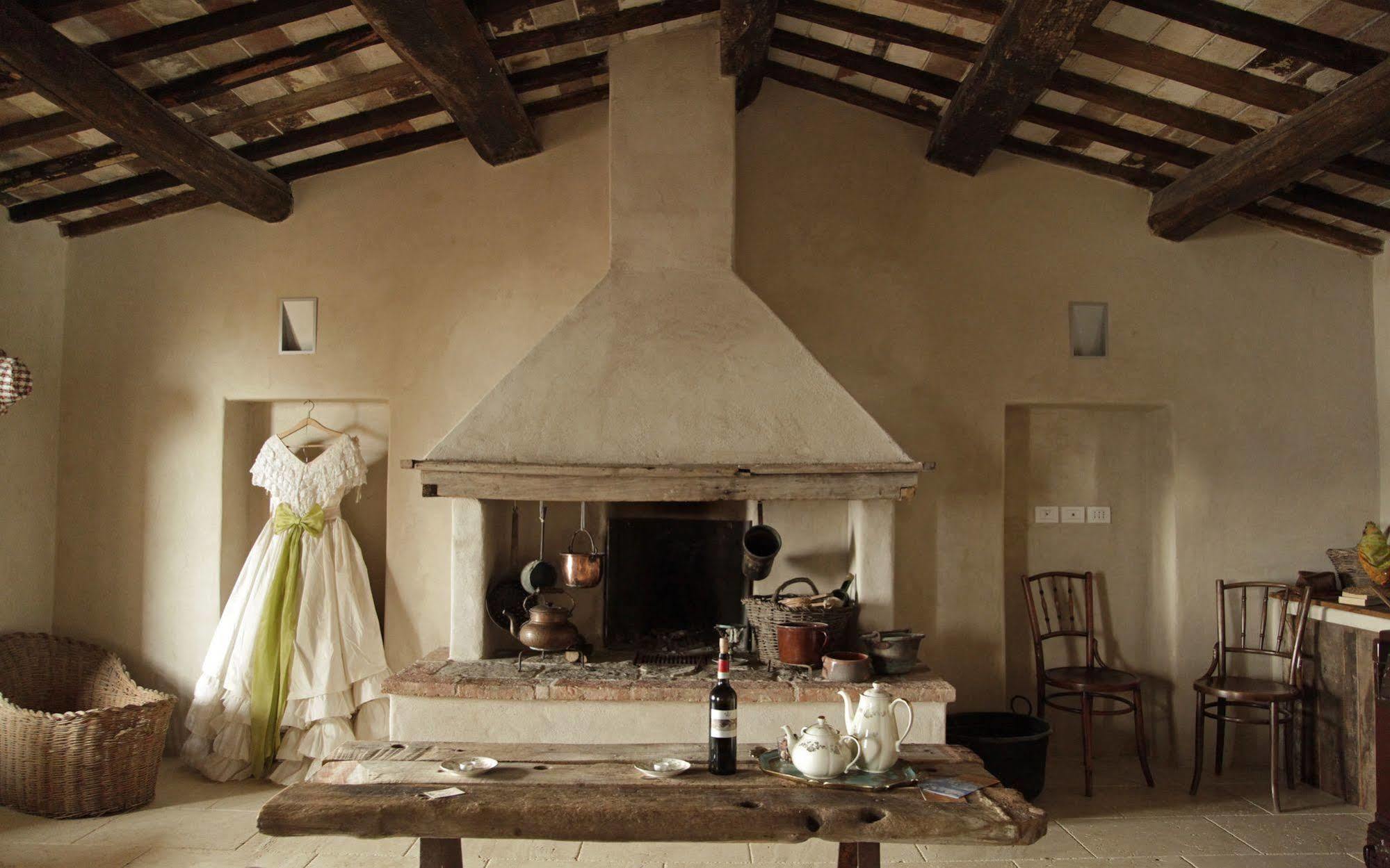 Follonico 4-Suite B&B Torrita di Siena Εξωτερικό φωτογραφία